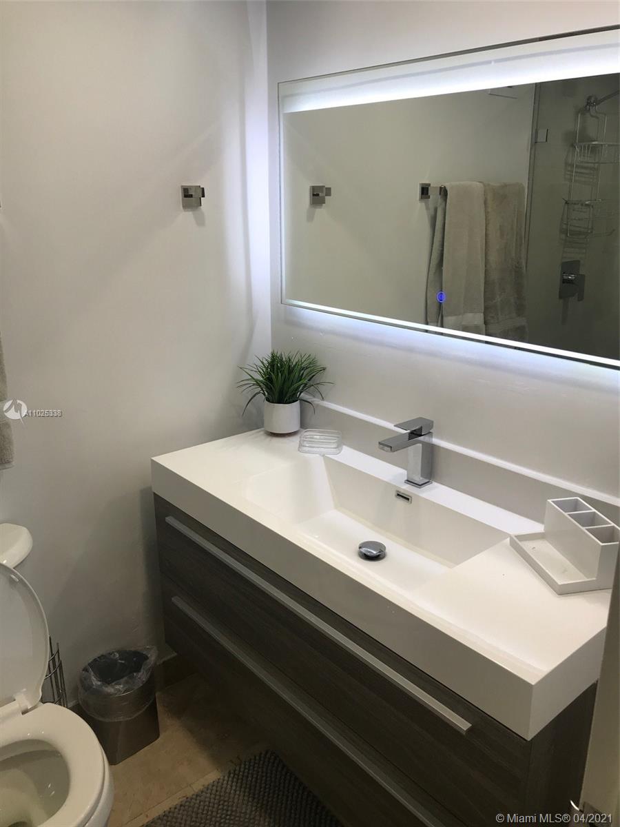 100 Lincoln Rd 1611, Miami Beach, Florida 33139, 2 Bedrooms Bedrooms, ,2 BathroomsBathrooms,Residentiallease,For Rent,100 Lincoln Rd 1611,A11025338