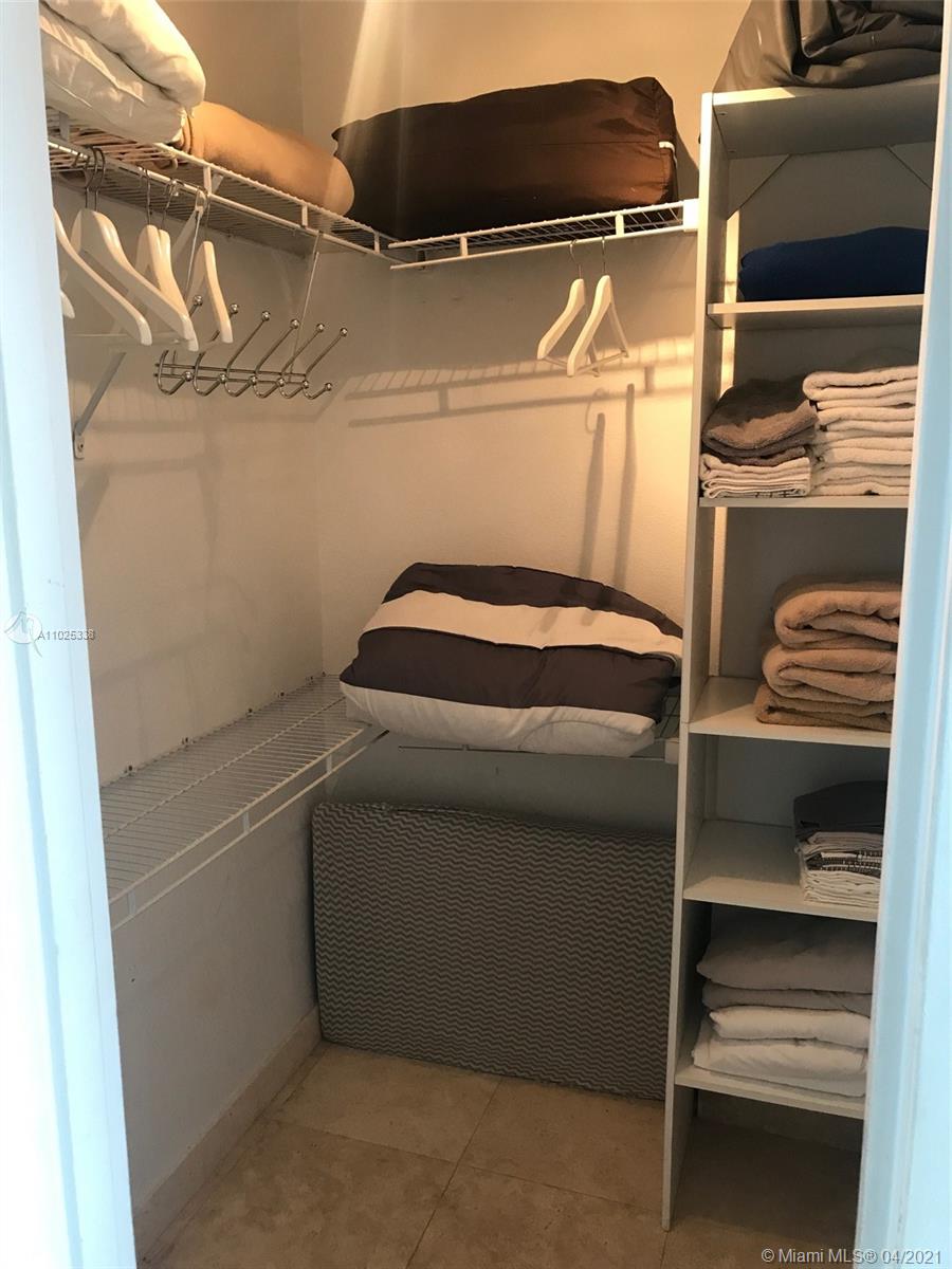 100 Lincoln Rd 1611, Miami Beach, Florida 33139, 2 Bedrooms Bedrooms, ,2 BathroomsBathrooms,Residentiallease,For Rent,100 Lincoln Rd 1611,A11025338