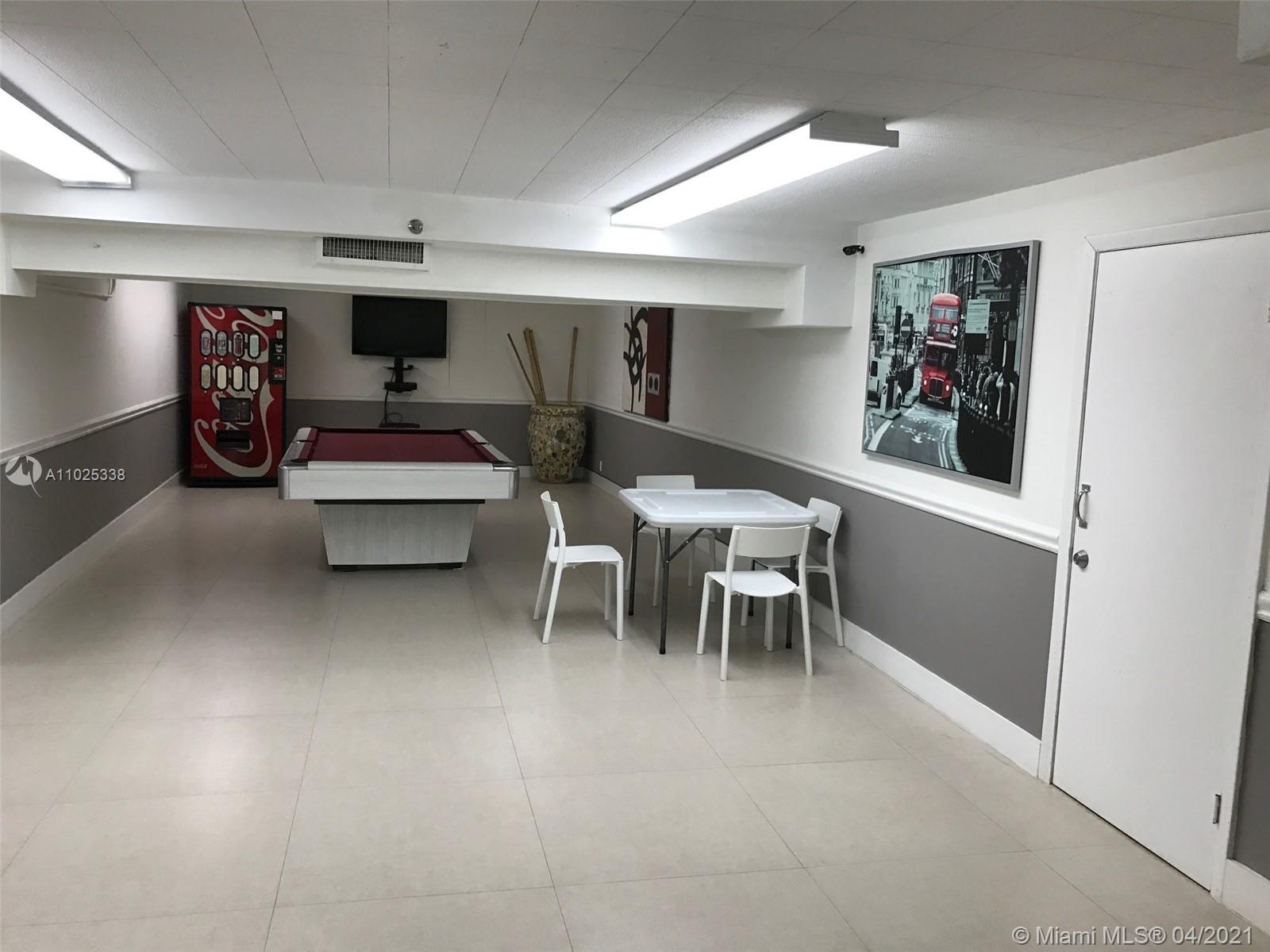 100 Lincoln Rd 1611, Miami Beach, Florida 33139, 2 Bedrooms Bedrooms, ,2 BathroomsBathrooms,Residentiallease,For Rent,100 Lincoln Rd 1611,A11025338