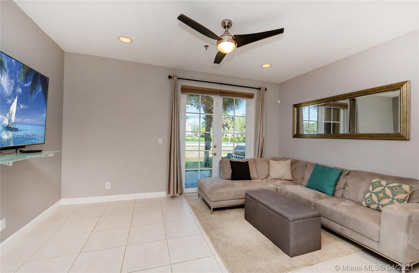 Davie, FL 33314,4677 SW 75th Way #4677