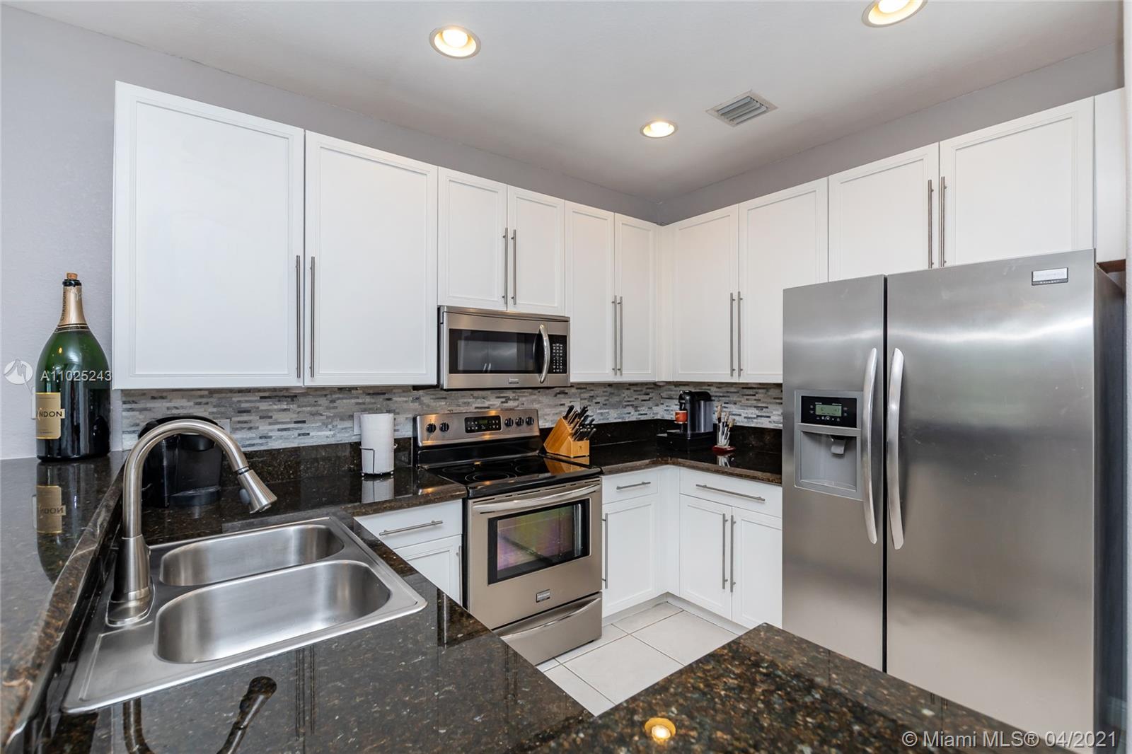 Davie, FL 33314,4677 SW 75th Way #4677