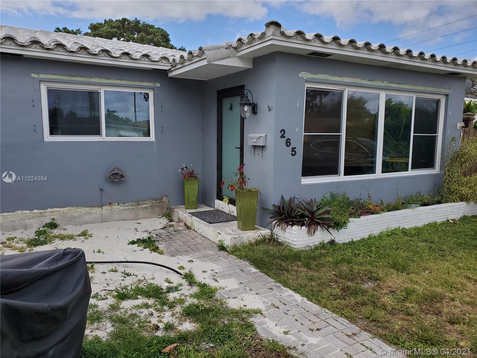 Dania Beach, FL 33004,265 SW 6th St