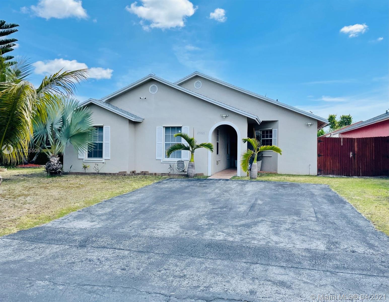 25021 SW 128th Path, Homestead, FL 33032