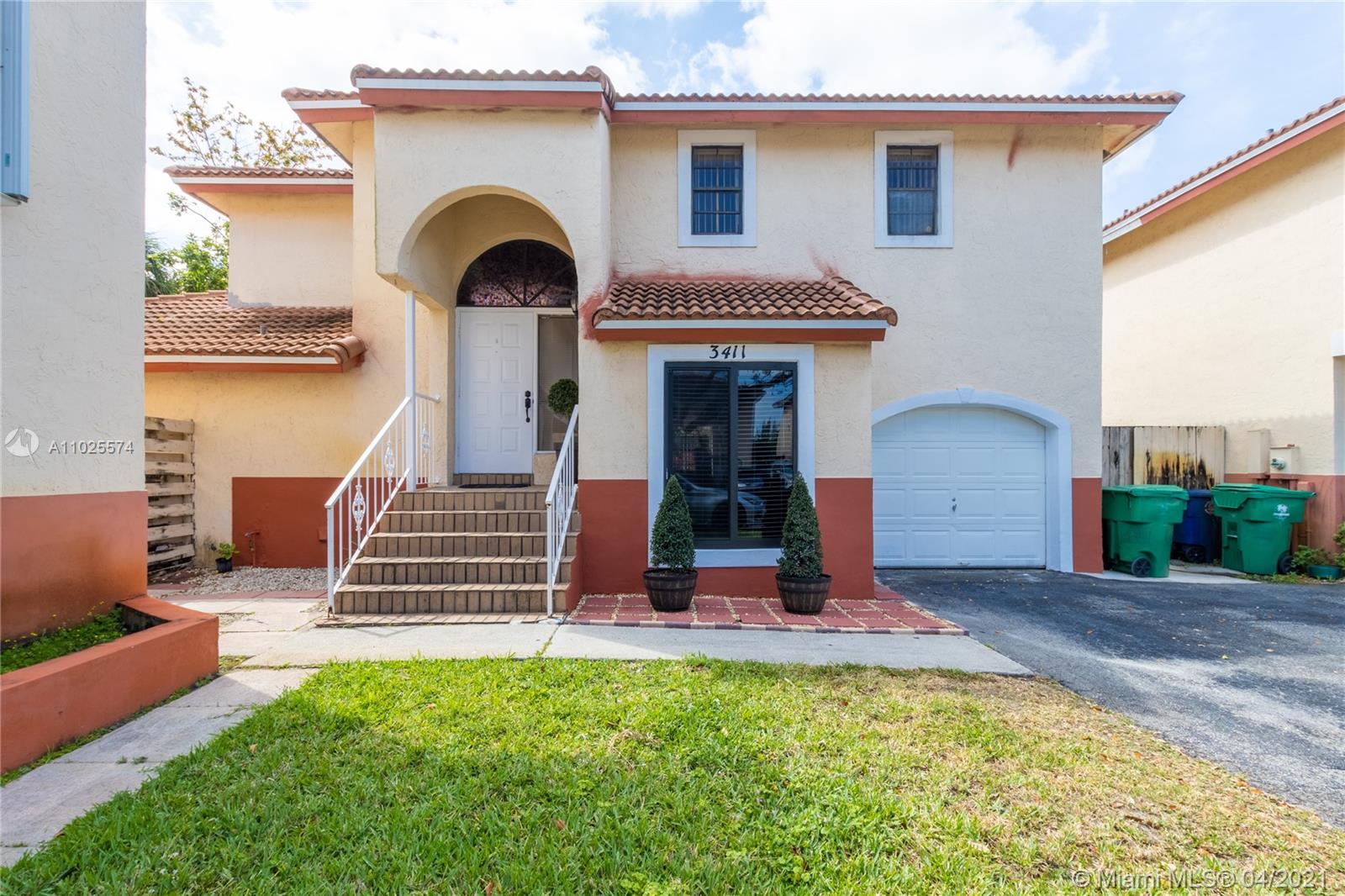 3411 Foxcroft Rd, Miramar, FL 33025