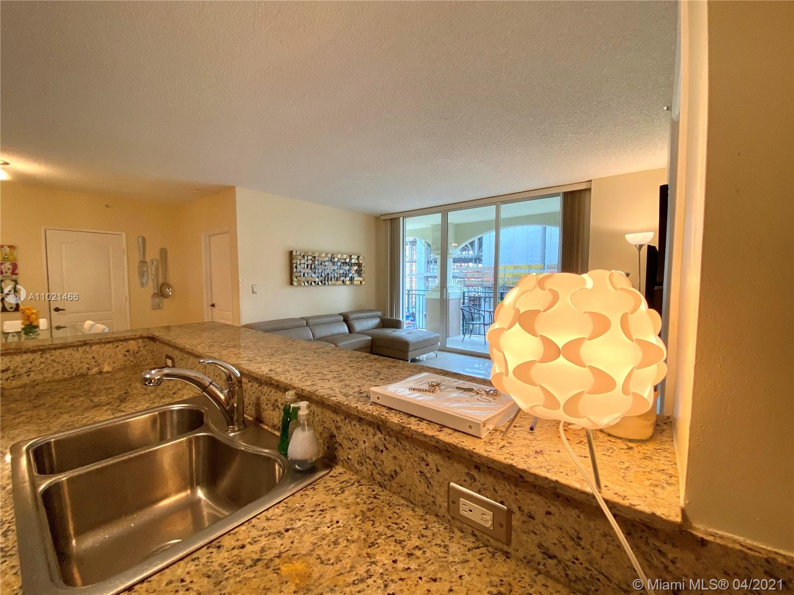 Sunny Isles Beach, FL 33160,17555 Atlantic Blvd #TS3