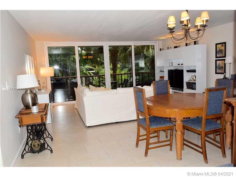 Key Biscayne, FL 33149,101 Ocean Lane Dr #2017