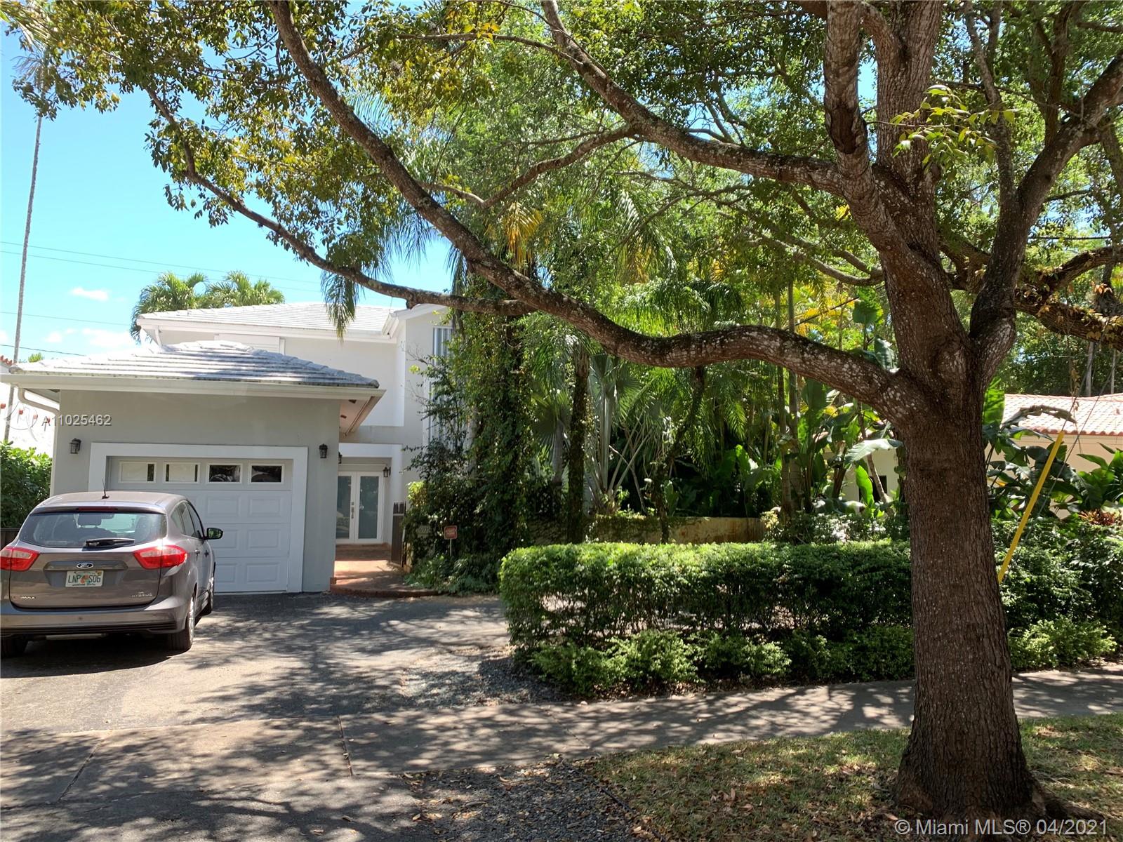 Coral Gables, FL 33146,6935 Mindello St