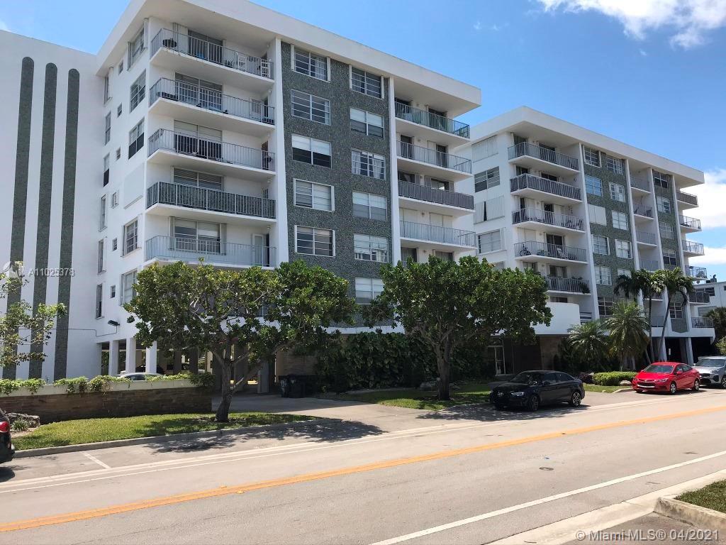 Bay Harbor Islands, FL 33154,1050 93rd St #3F