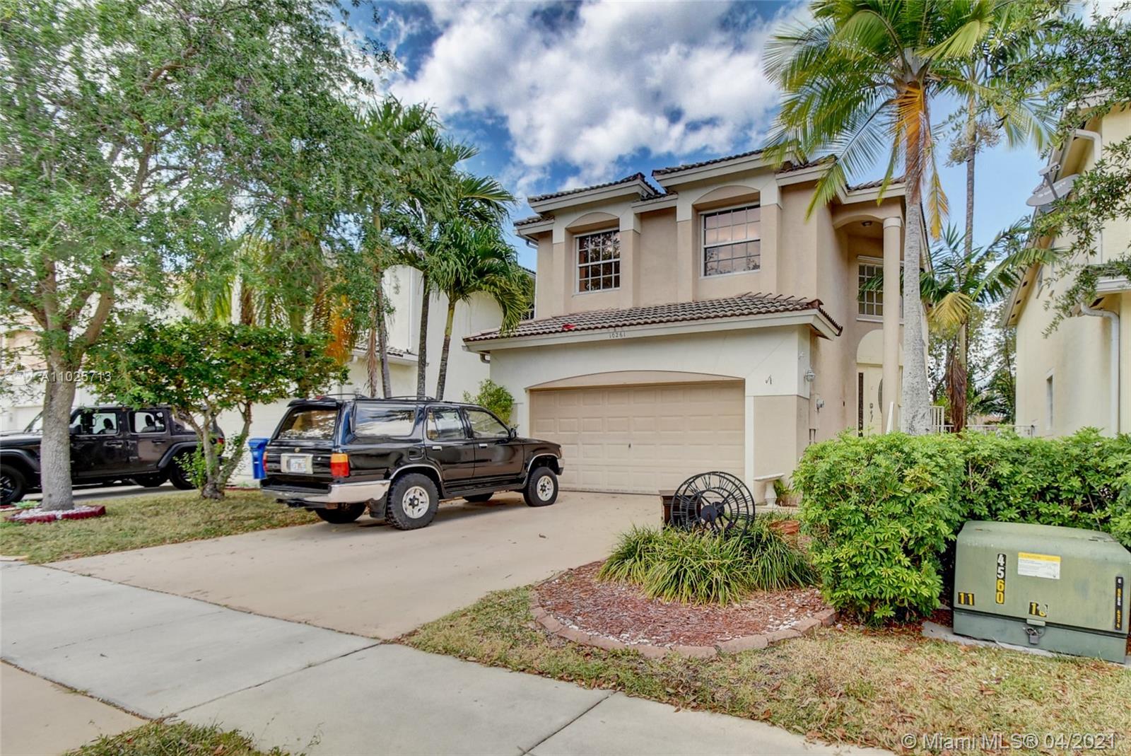 10261 NW 7th St, Coral Springs, FL 33071