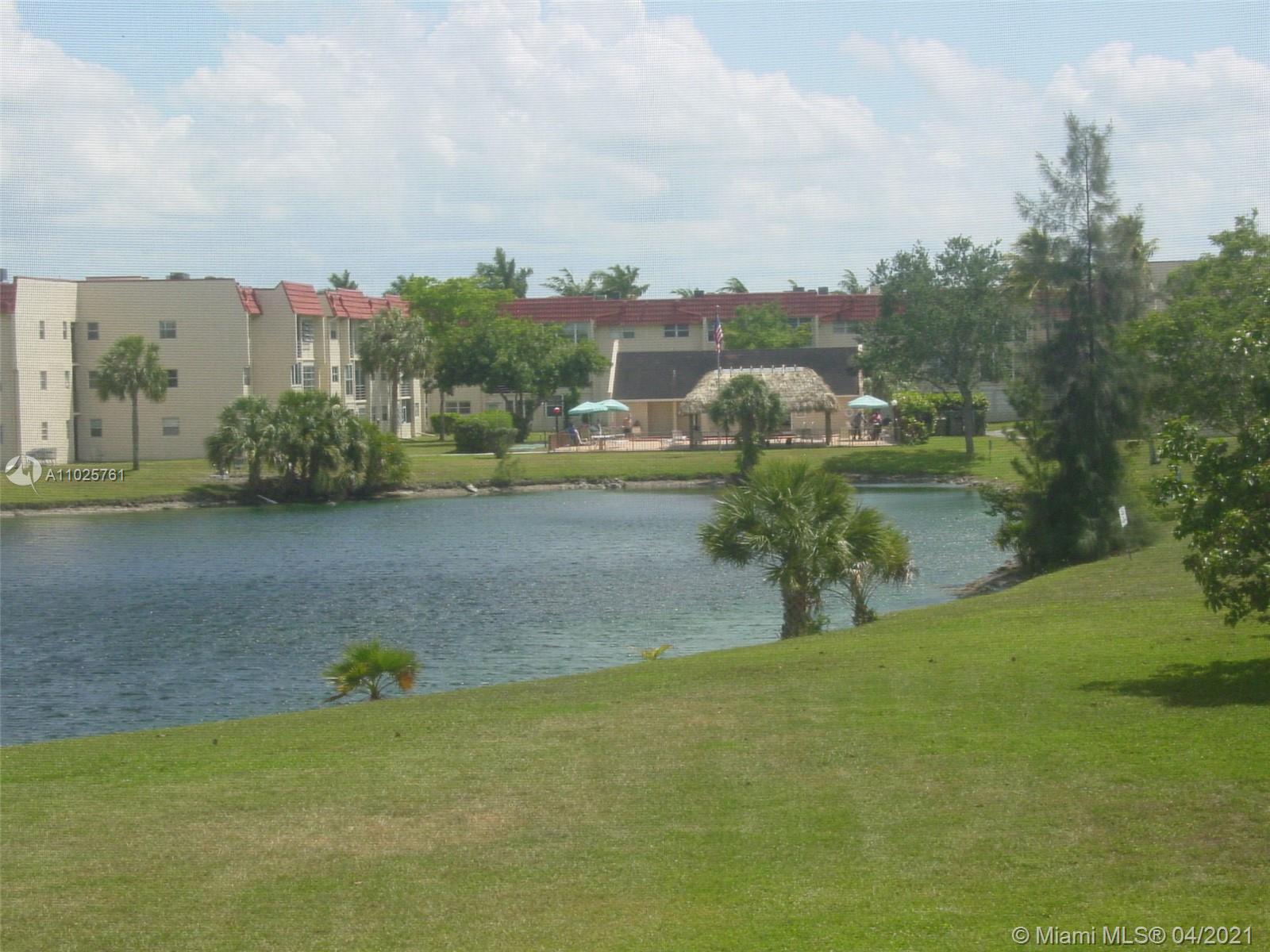 2750 W Sunrise Lakes Dr #205,  Sunrise,  FL 33322