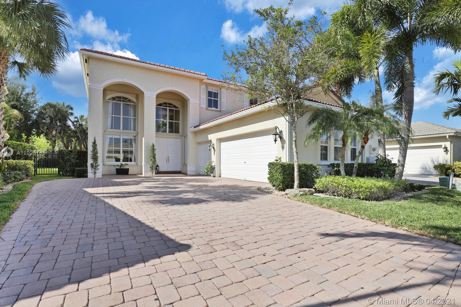 Palm Beach Gardens, FL 33418,114 Casa Grande Ct