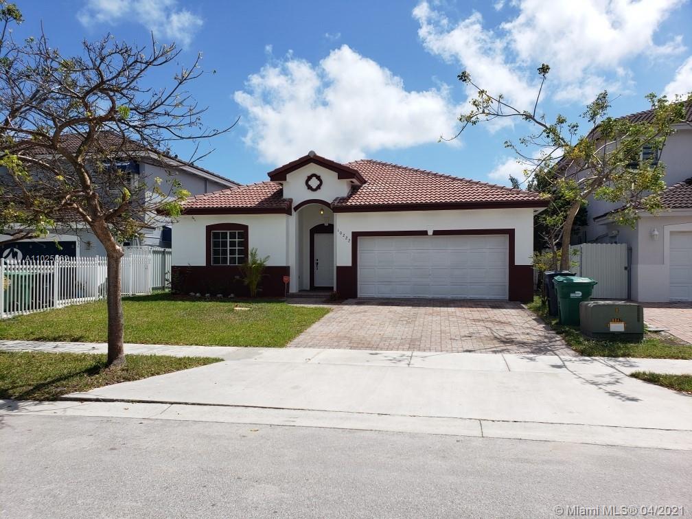 10222 SW 227th St, Cutler Bay, FL 33190