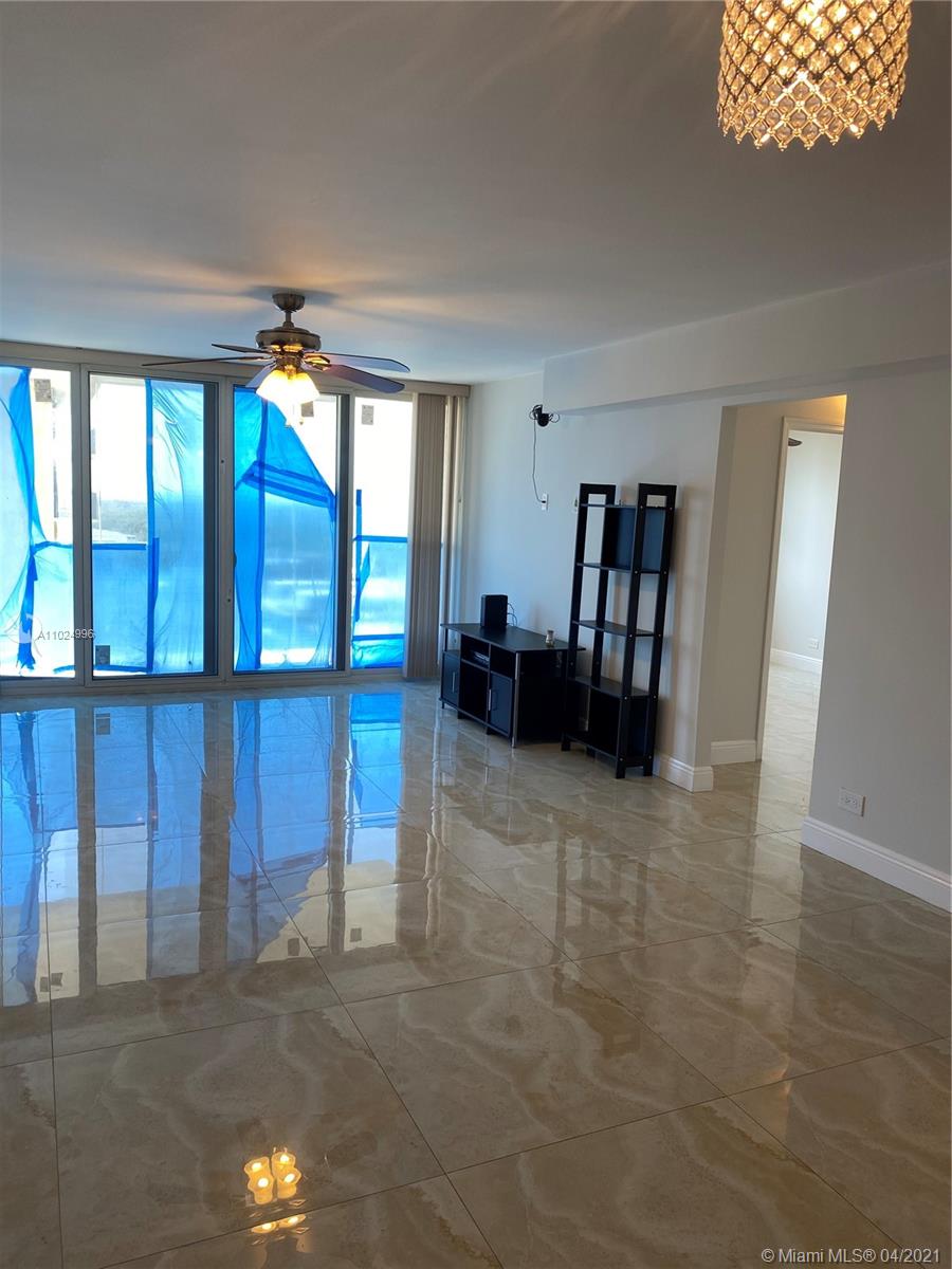 Sunny Isles Beach, FL 33160,301 174th St #2308