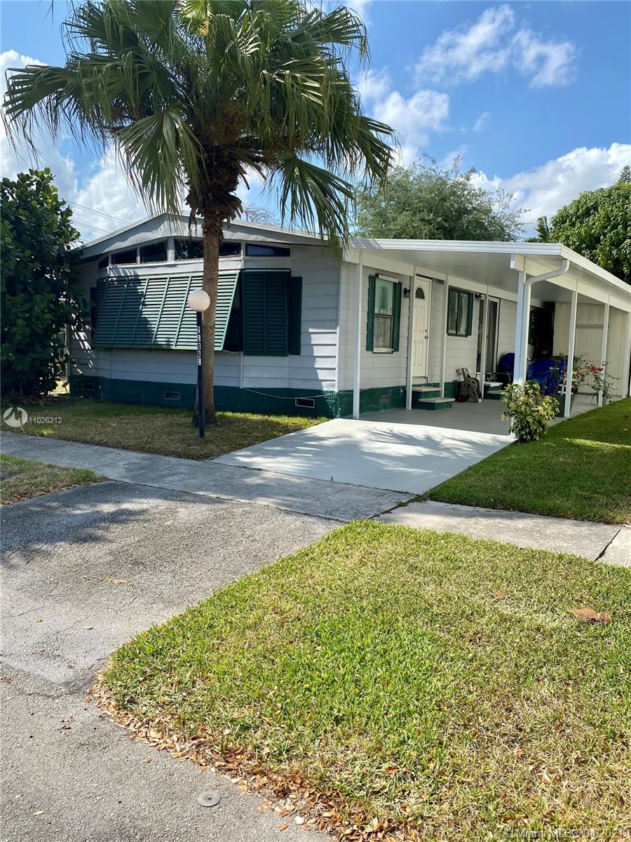 21841 NW 6th St, Pembroke Pines, FL 33029