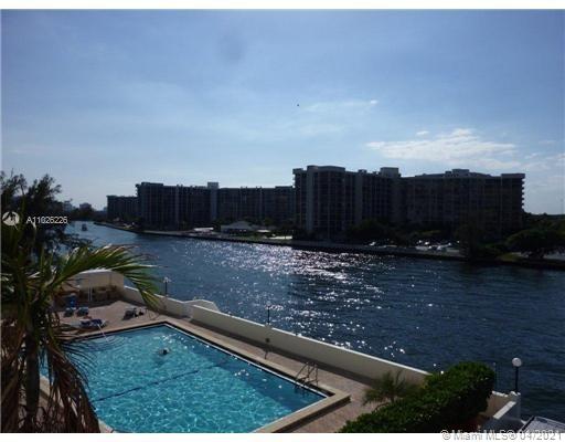 Hollywood, FL 33019,3000 S Ocean Dr #404