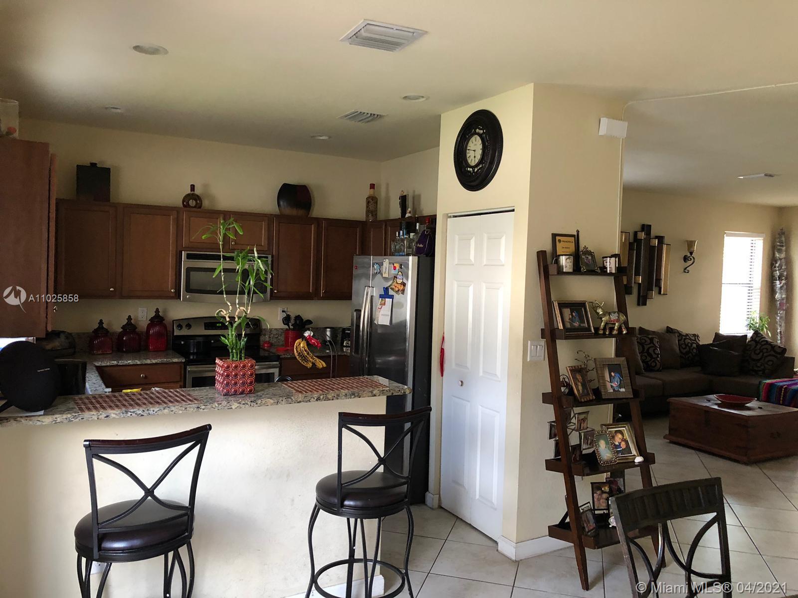 Hialeah, FL 33018,3303 W 90th Ter #3303