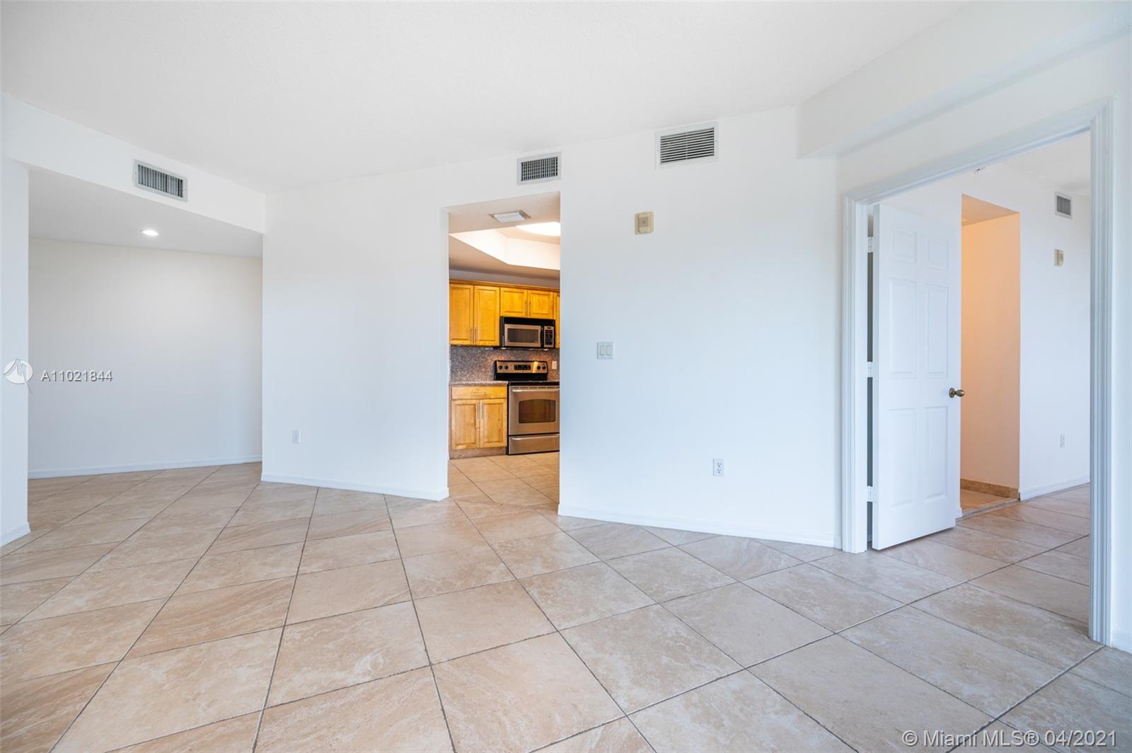 Miami, FL 33145,3590 Coral Way #812