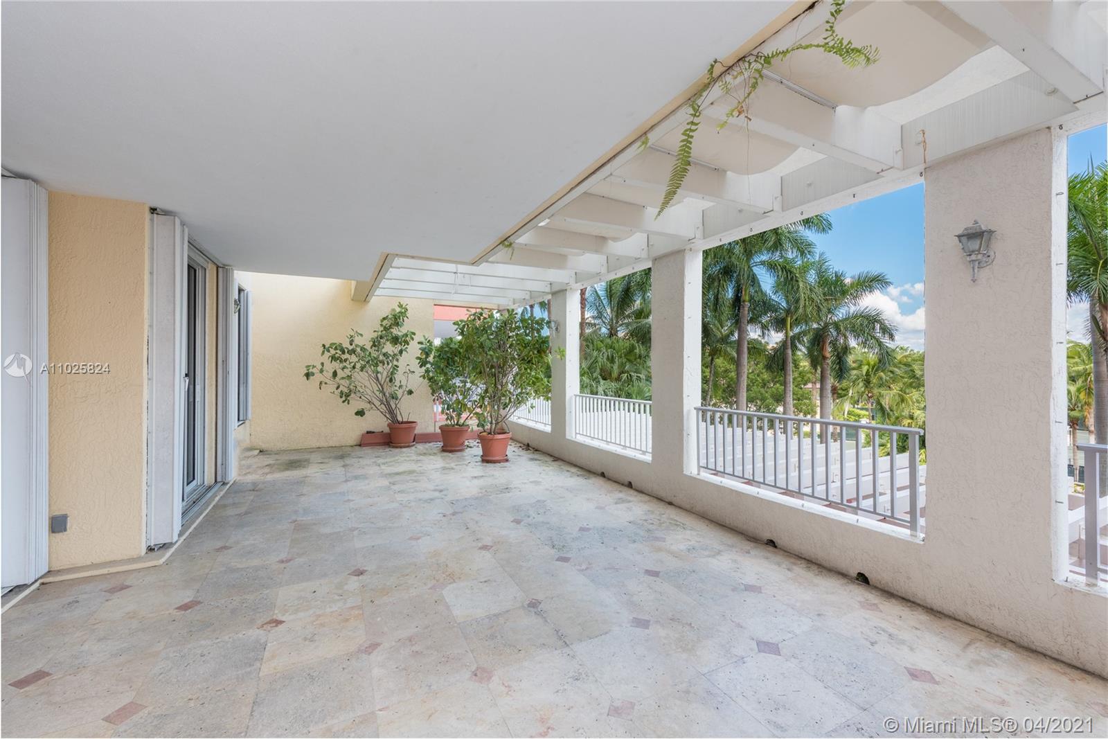 Key Biscayne, FL 33149,781 Crandon Blvd #303