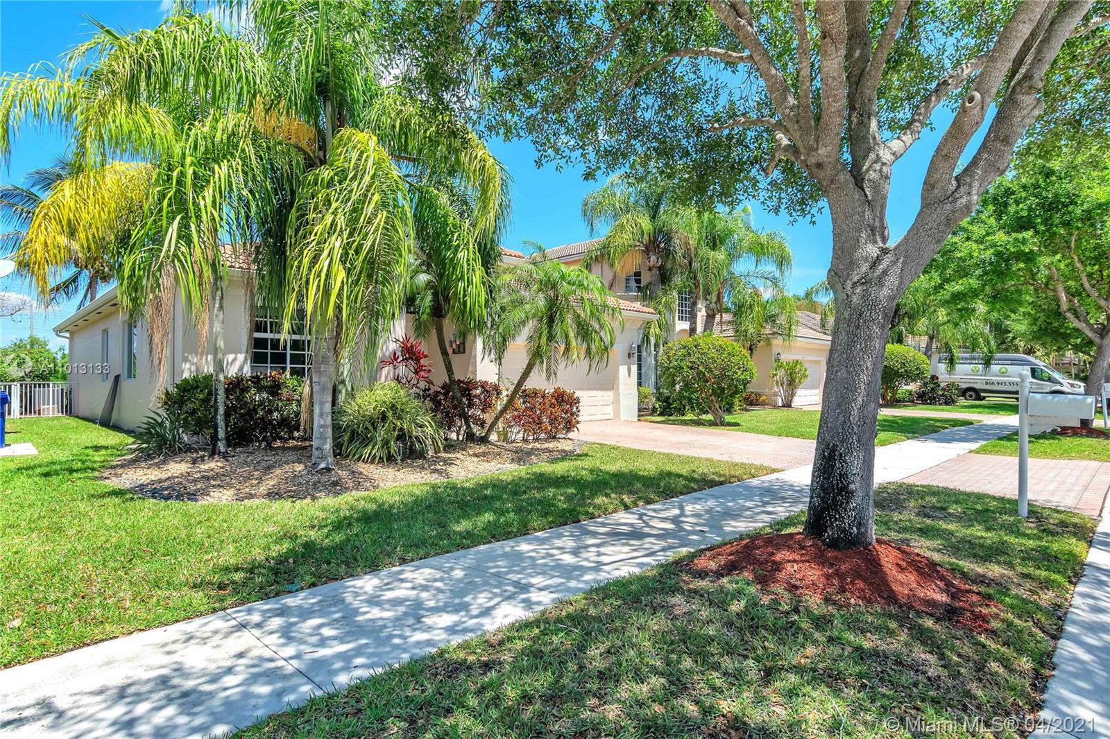 Pembroke Pines, FL 33332,19335 SW 66th St