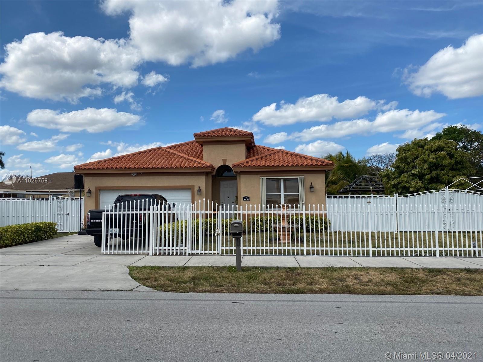 4450 NW 156th St, Miami Gardens, FL 33054