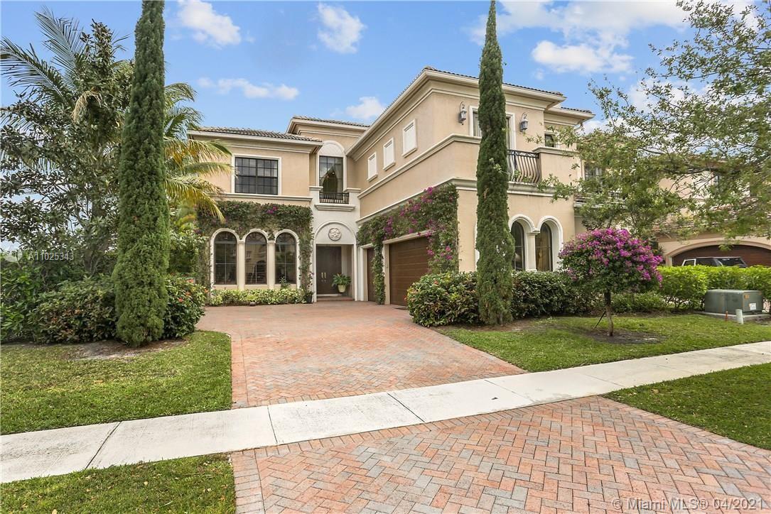 17946 Lake Azure Way, Boca Raton, FL 33496