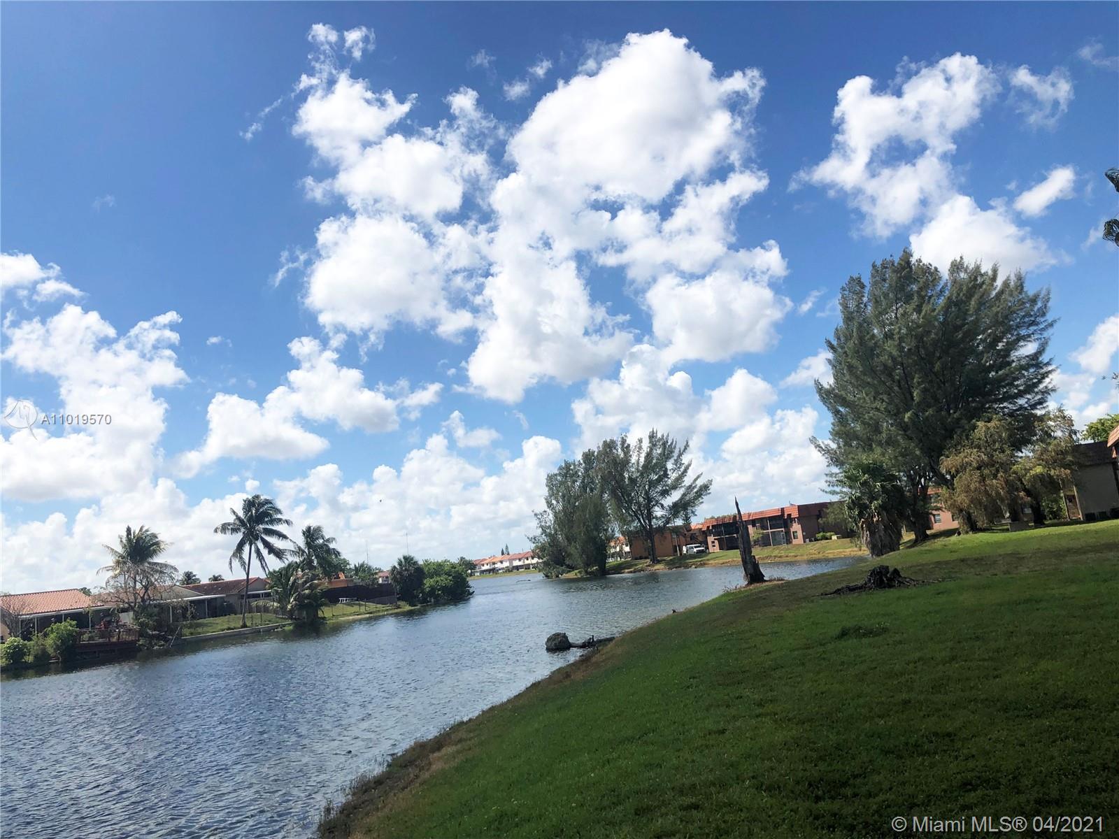 Hialeah, FL 33016,6350 W 27th Ln #102-21