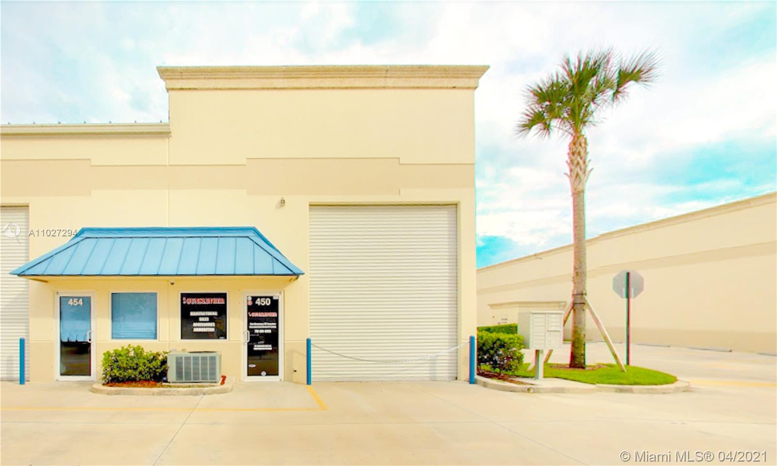 Port St. Lucie, FL 34986,450 NW Lake Whitney Pl #B2W1