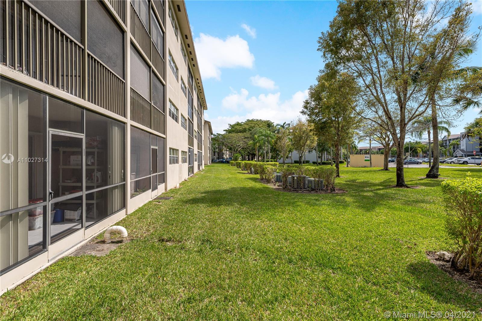 Pembroke Pines, FL 33027,700 SW 137th Ave #110H