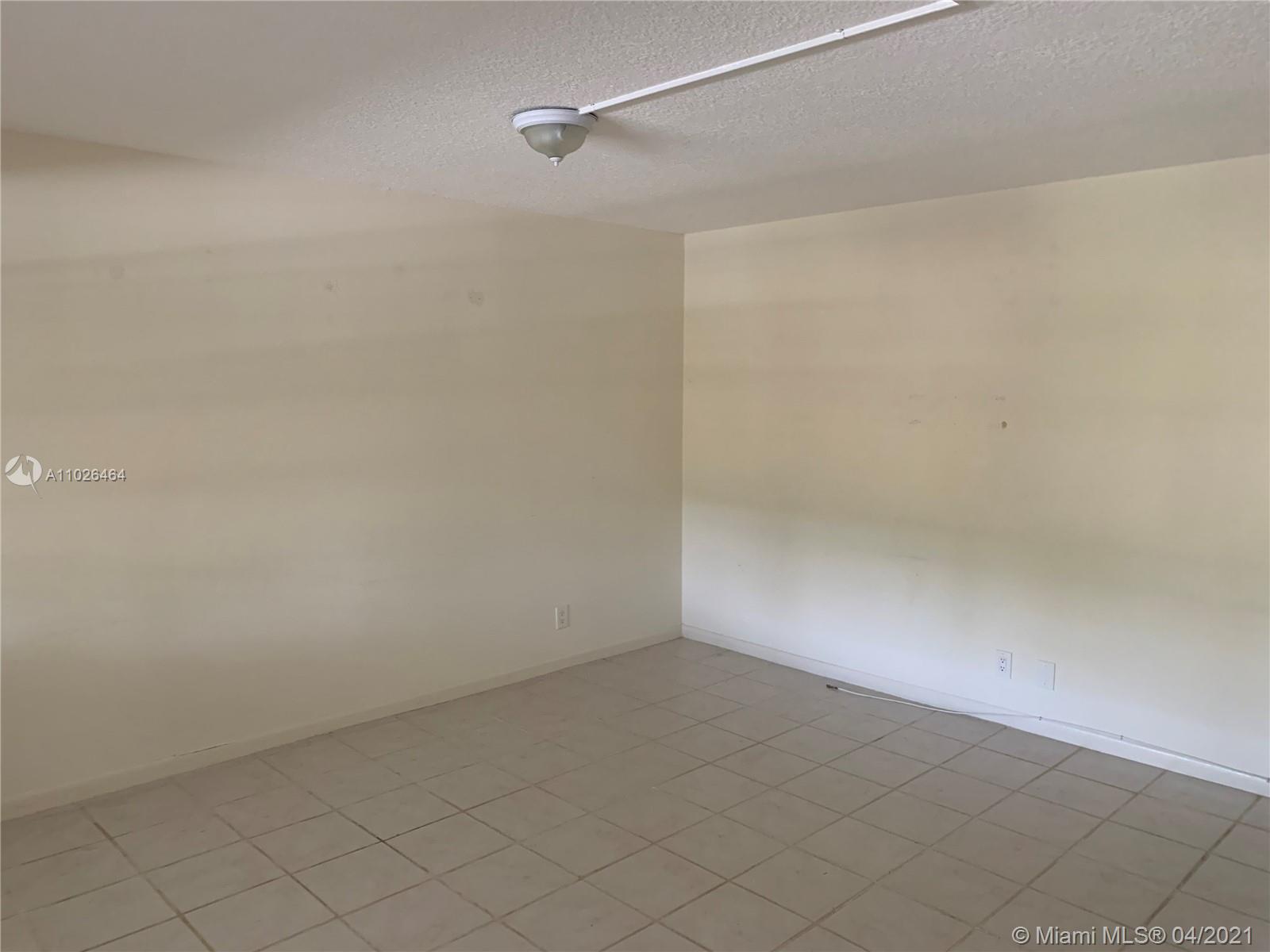 Pompano Beach, FL 33062,1340 NE 28th Ave #241