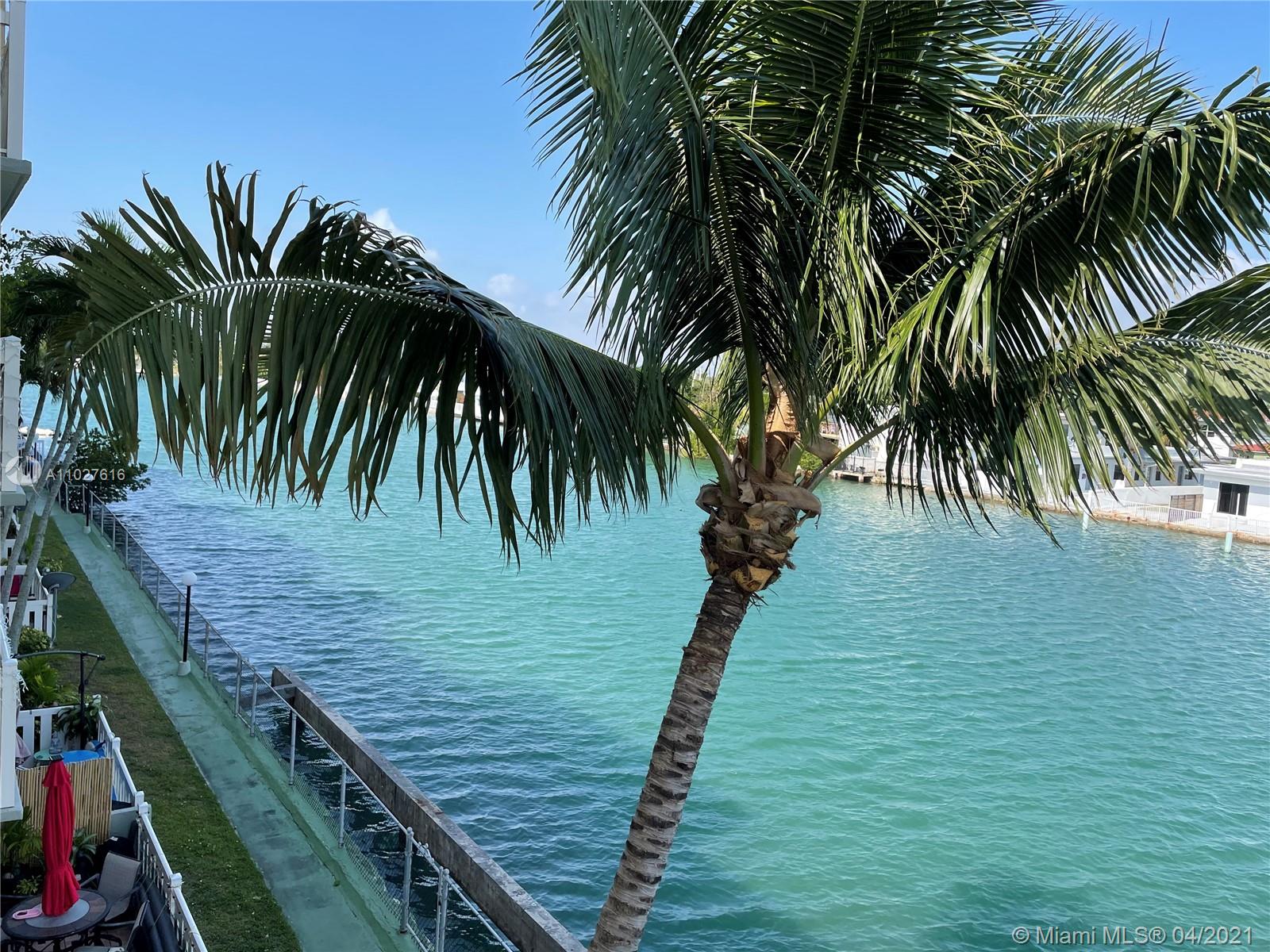 Miami Beach, FL 33141,7900 Tatum Waterway Dr #312