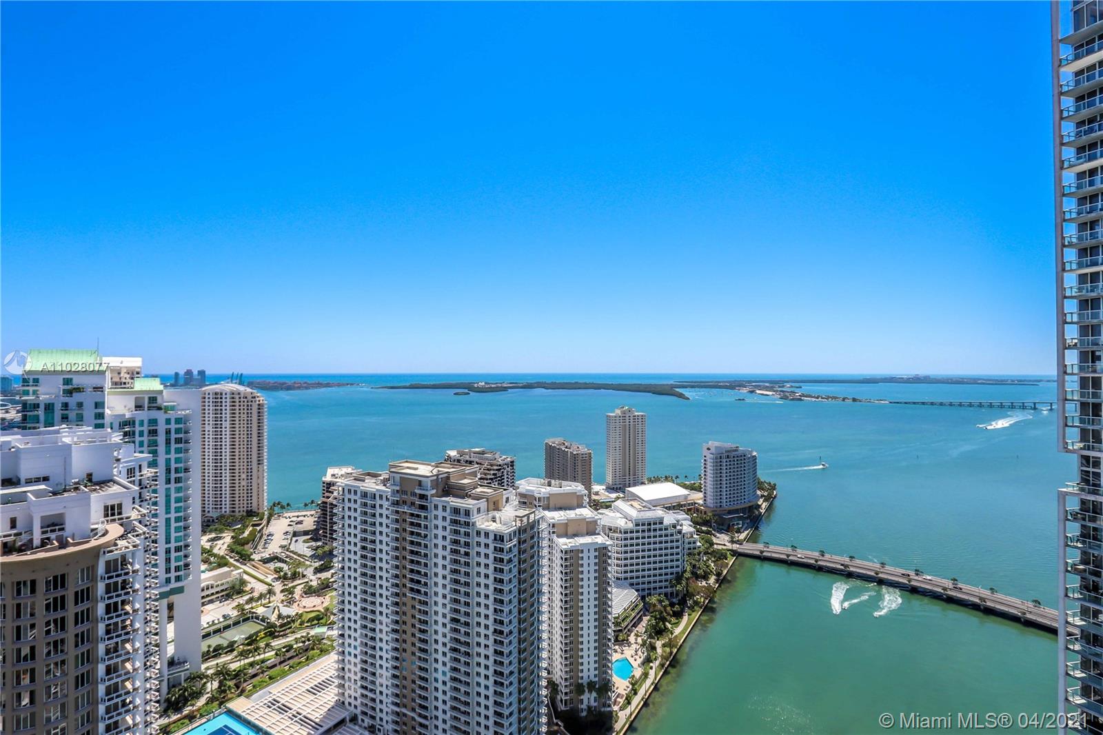 Miami, FL 33131,465 Brickell Ave #4403