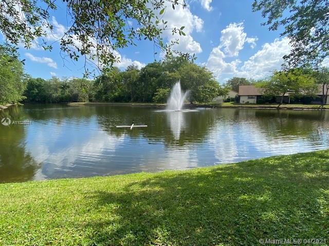 Coconut Creek, FL 33063,1700 Hammock Blvd #107