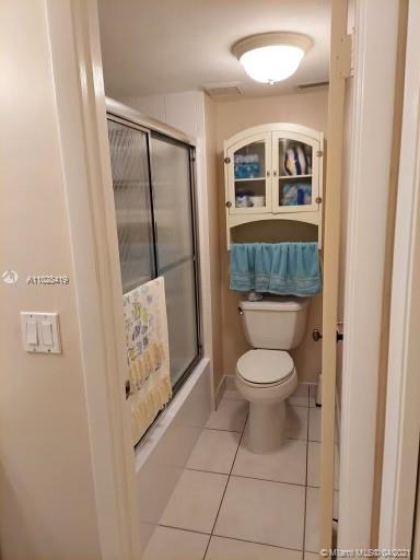 Weston, FL 33326,398 Lakeview Dr #105