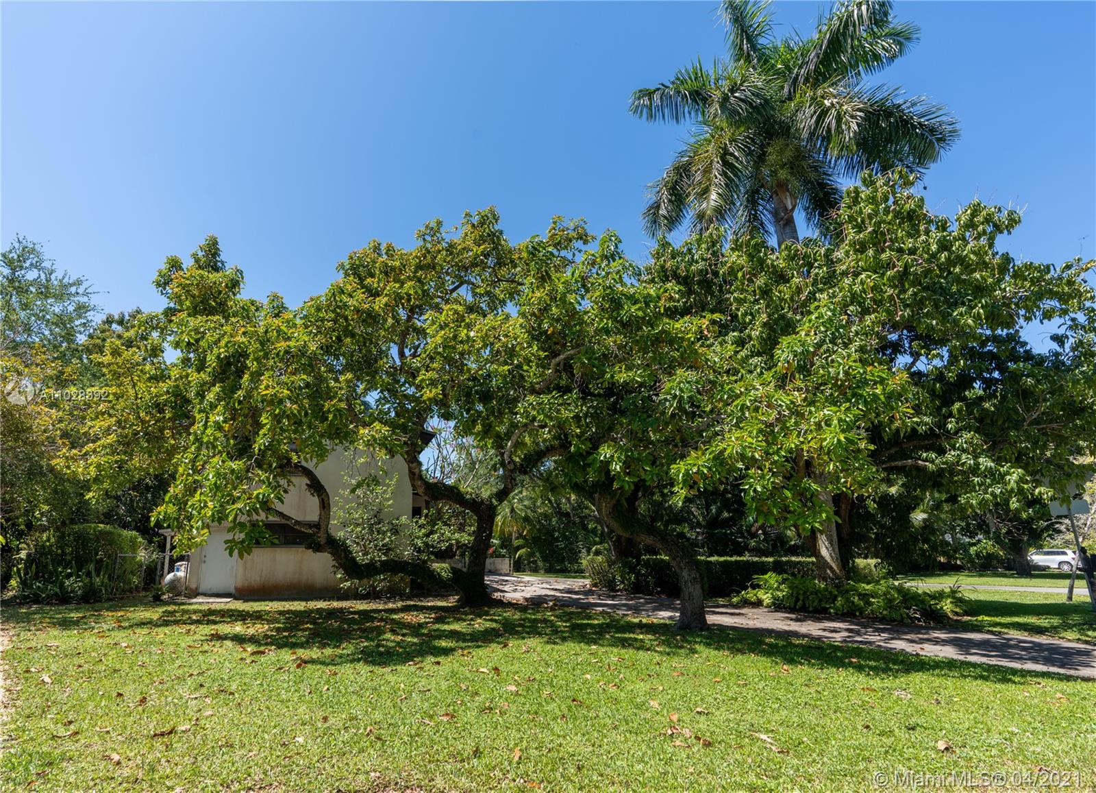 South Miami, FL 33143,6790 SW 76th Ter