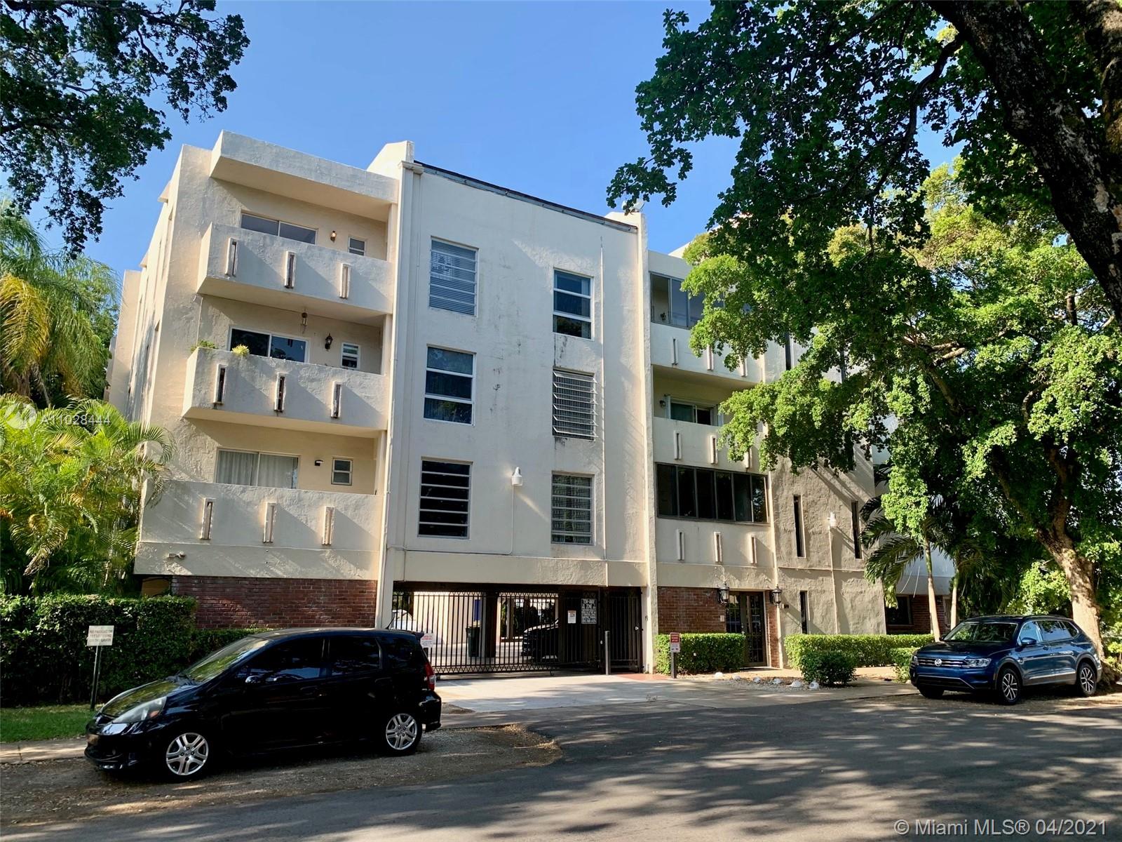 1650 S Le Jeune Rd #302,  Coral Gables,  FL 33134