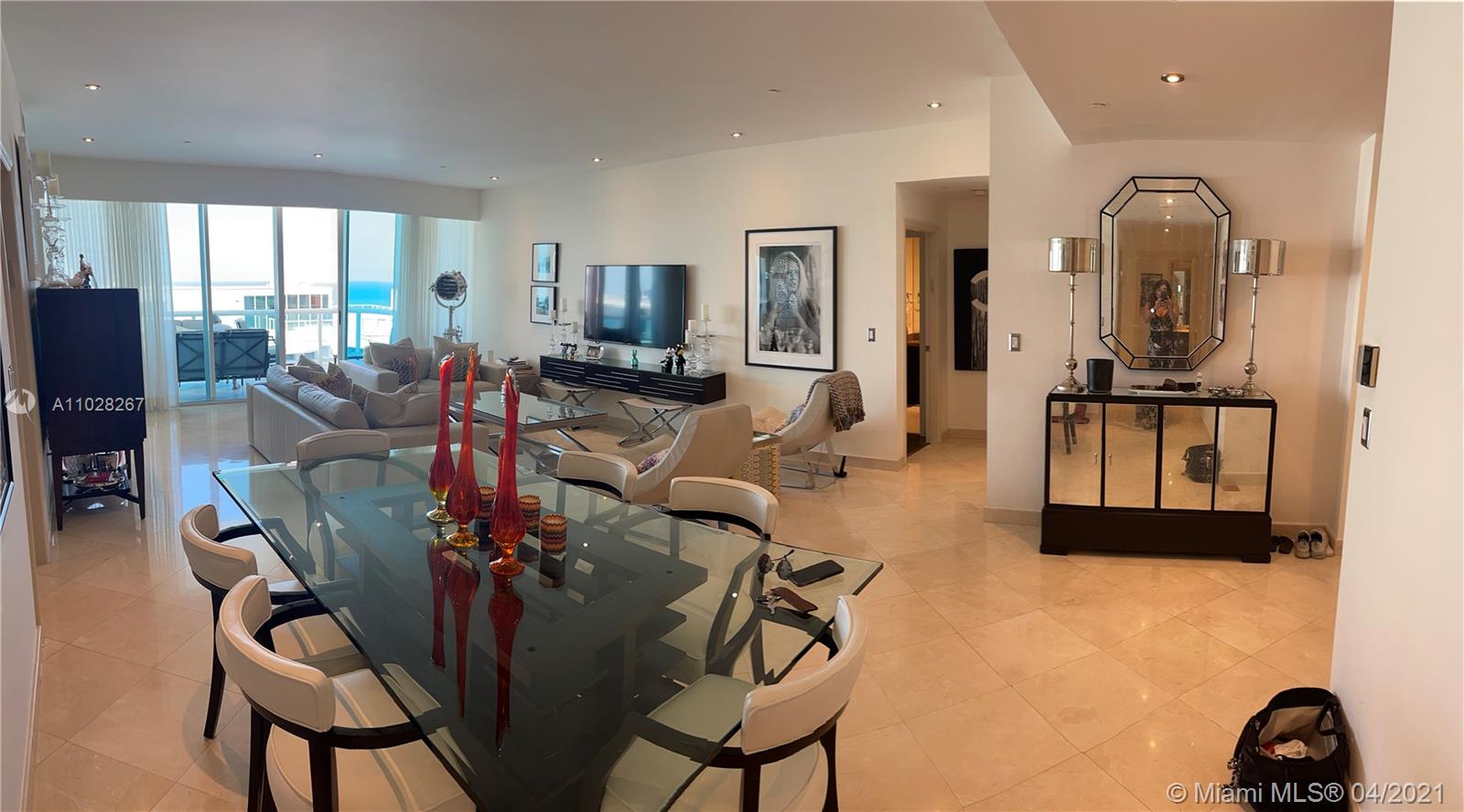 Bal Harbour, FL 33154,10101 Collins Ave #19C