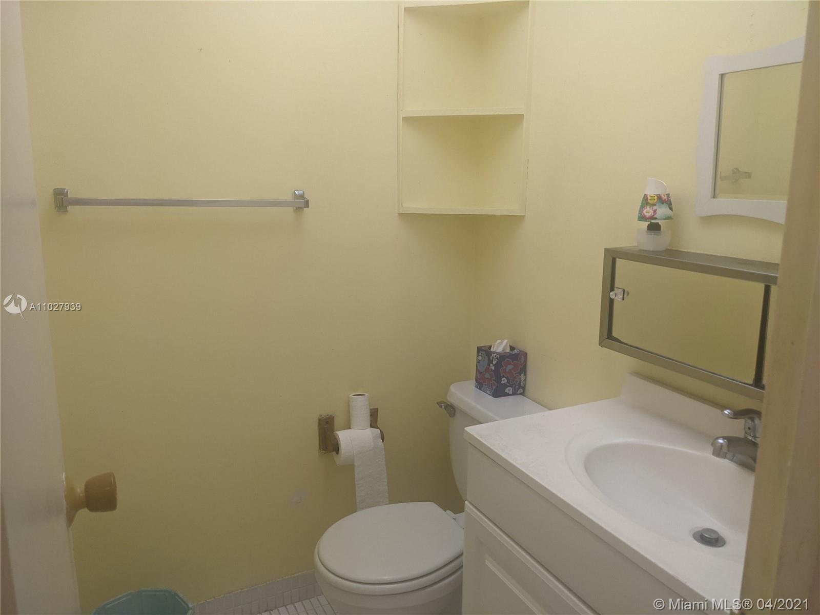 Sunny Isles Beach, FL 33160,200 177th Dr #311