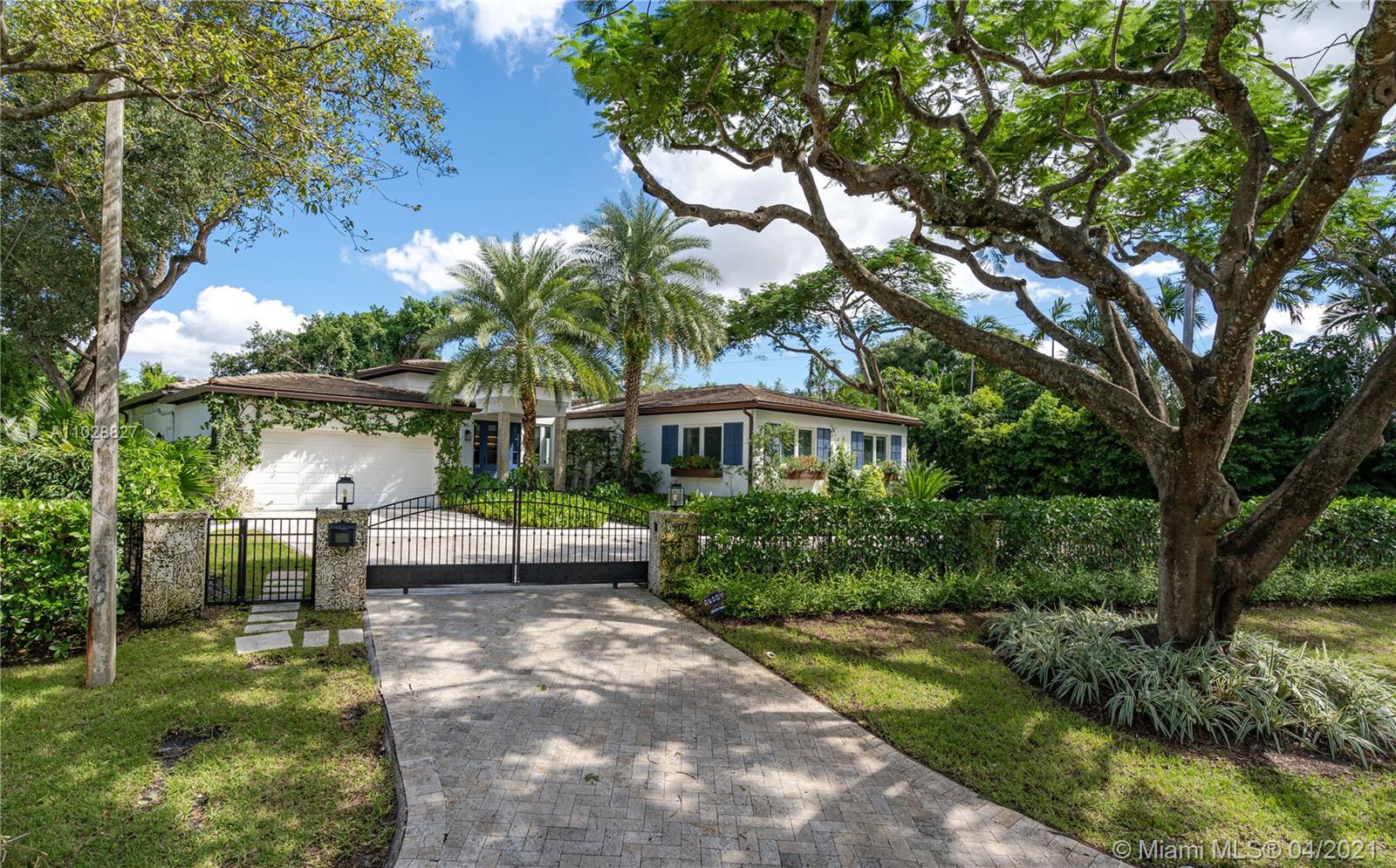 907 Jeronimo Dr, Coral Gables, FL 33146