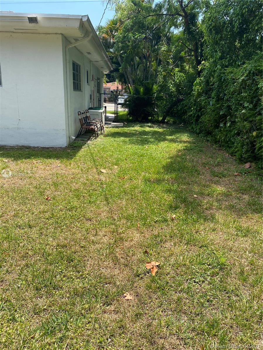 Miami Shores, FL 33138,334 NE 102nd St