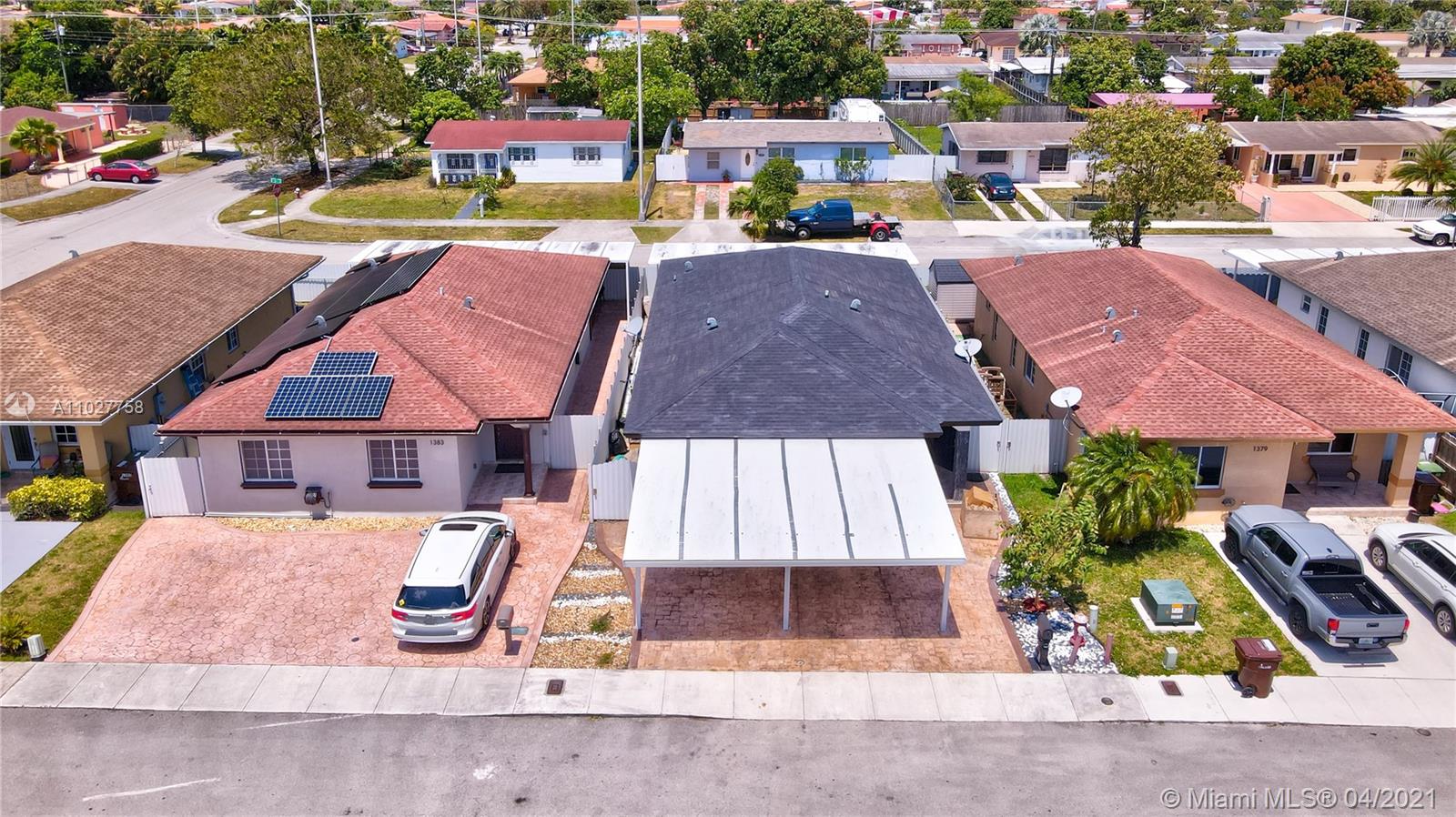 1381 W 30th St, Hialeah, FL 33012