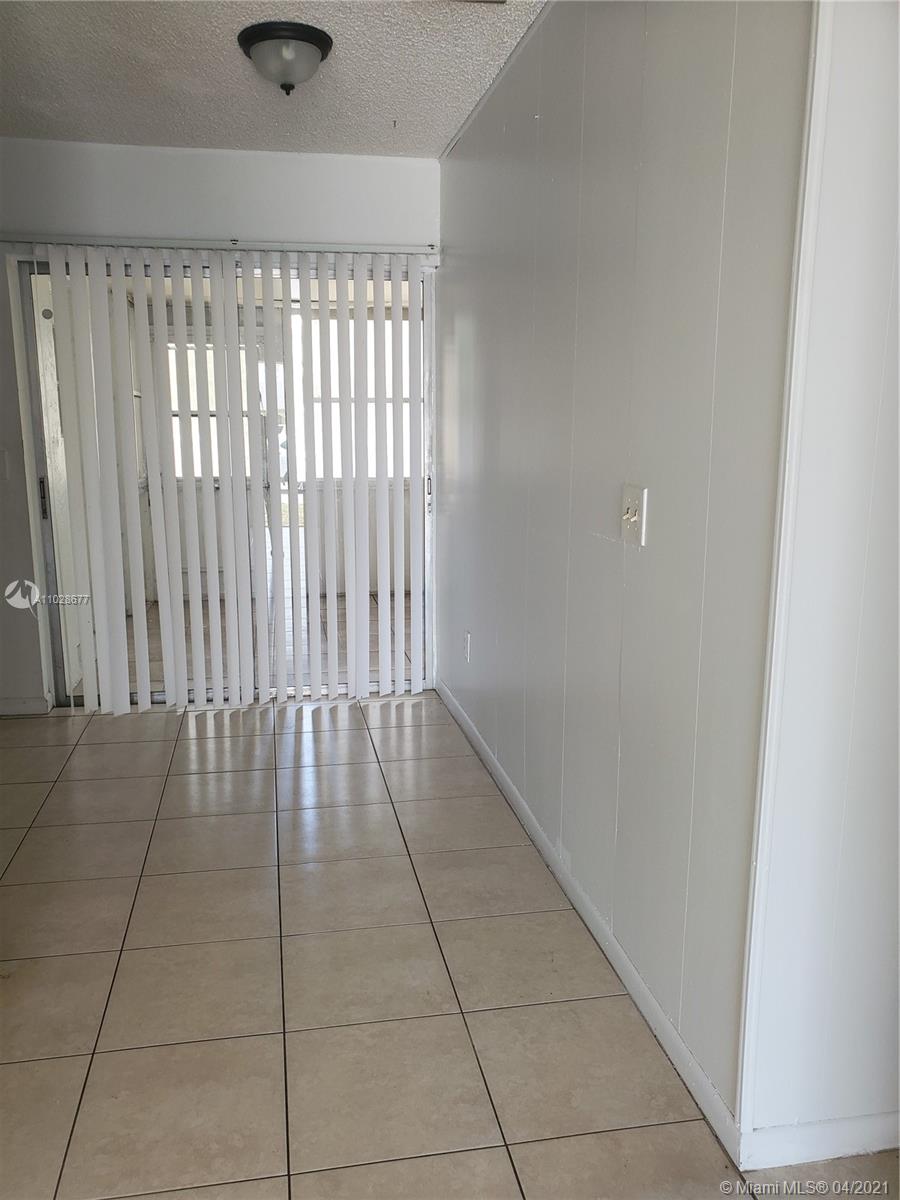 West Palm Beach, FL 33415,757 W Ilene Rd W #1