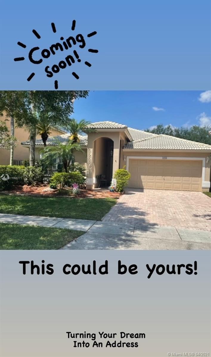 1948 NW 171st Ave, Pembroke Pines, FL 33028