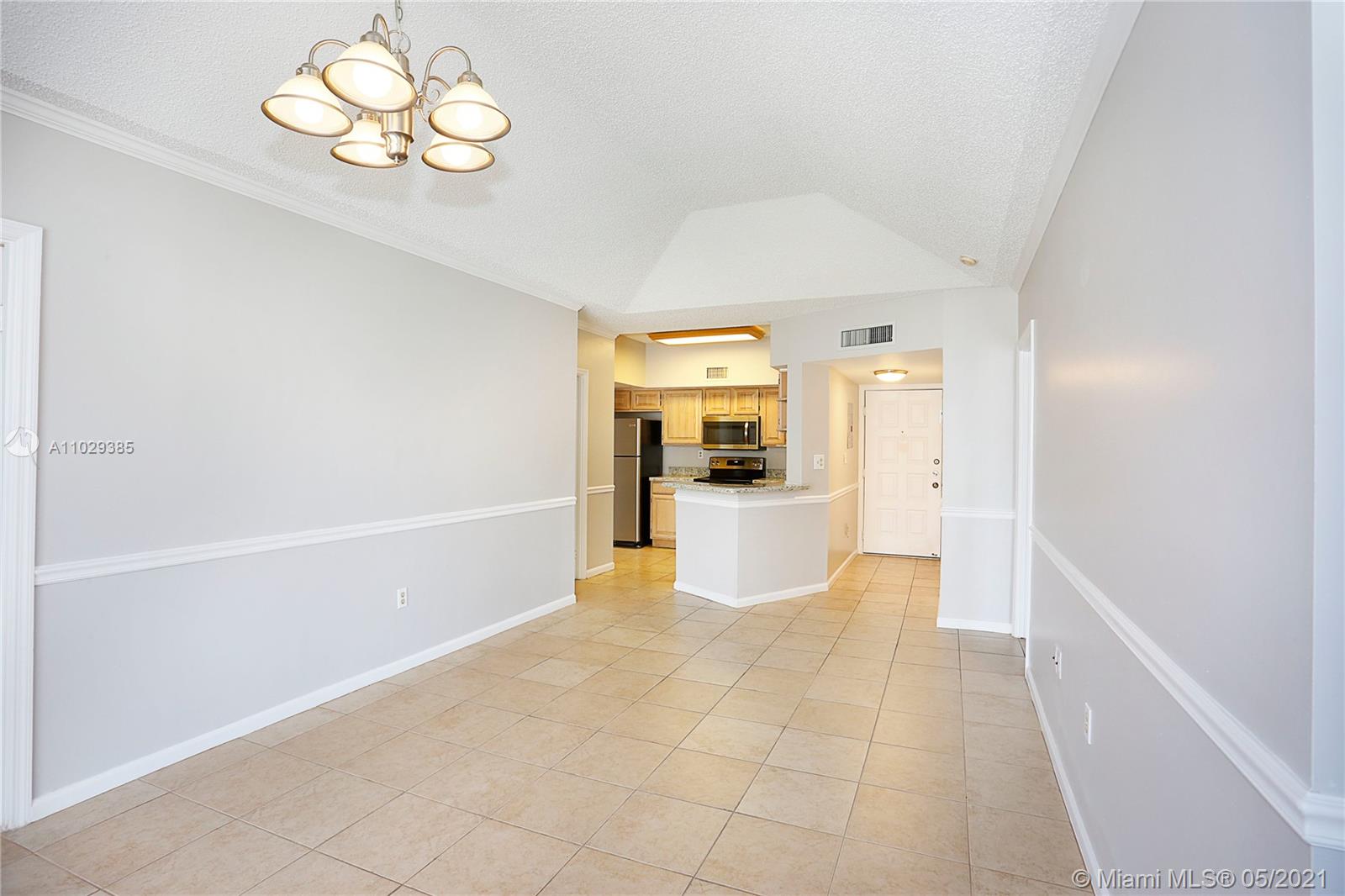 Coral Gables, FL 33146,1280 S Alhambra Cir #2414