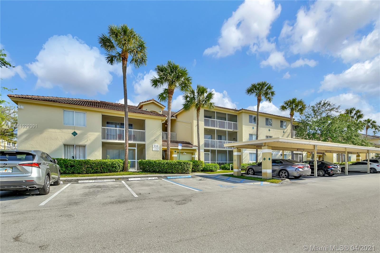 Hollywood, FL 33021,450 S Park Rd #5-201