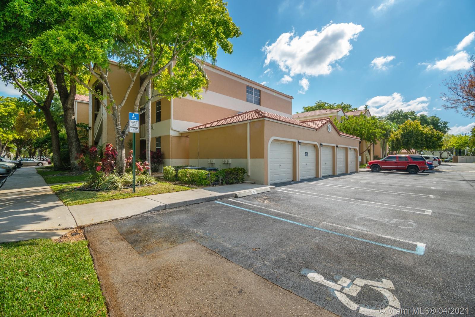 8300 NW 24th St #8300, Coral Springs, FL 33065