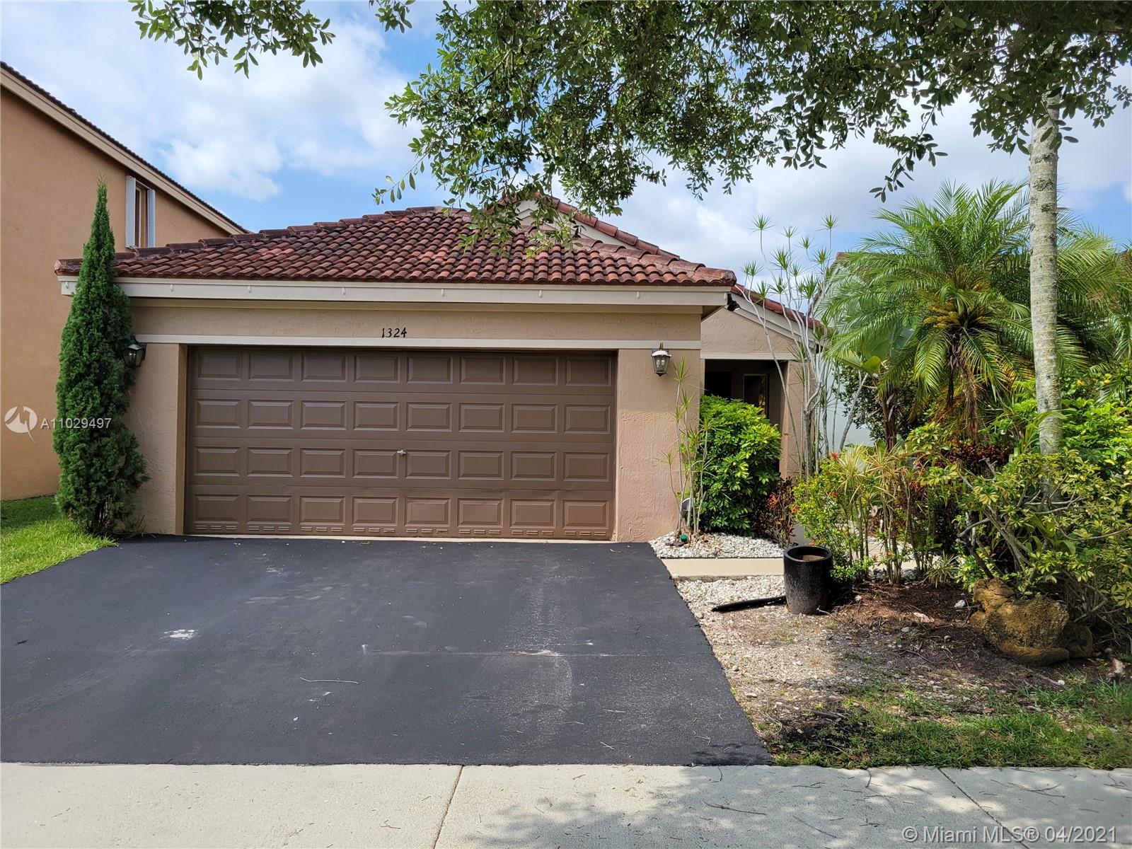 Weston, FL 33327,1324 Plumosa Way