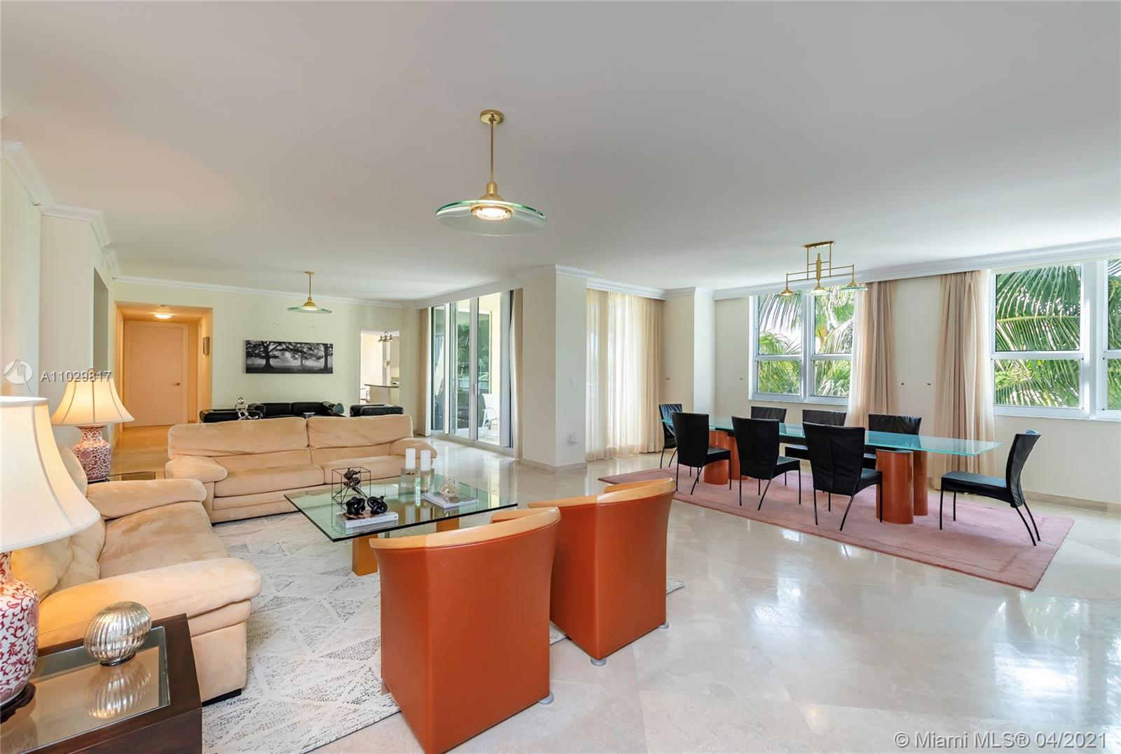 Key Biscayne, FL 33149,445 Grand Bay Dr #310