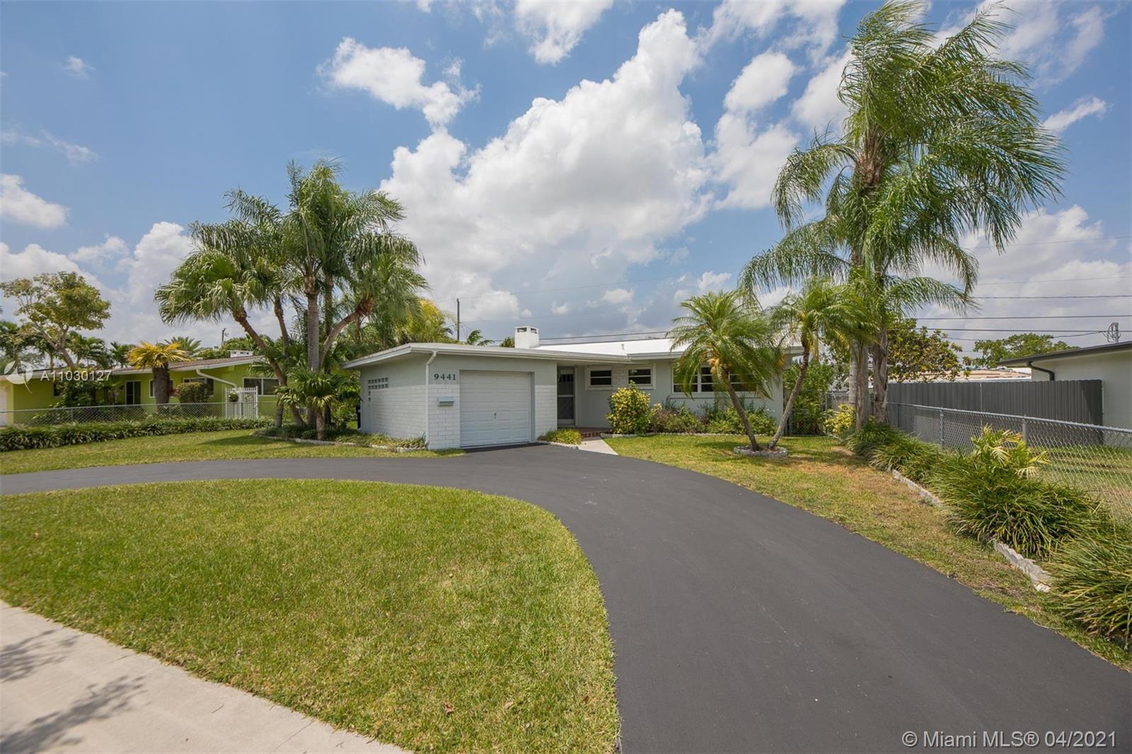 Cutler Bay, FL 33189,9441 Martinique Dr