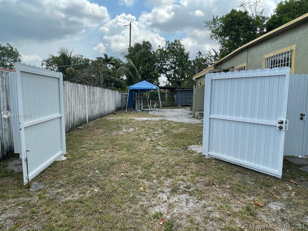 Miami, FL 33147,10335 NW 35th Ct