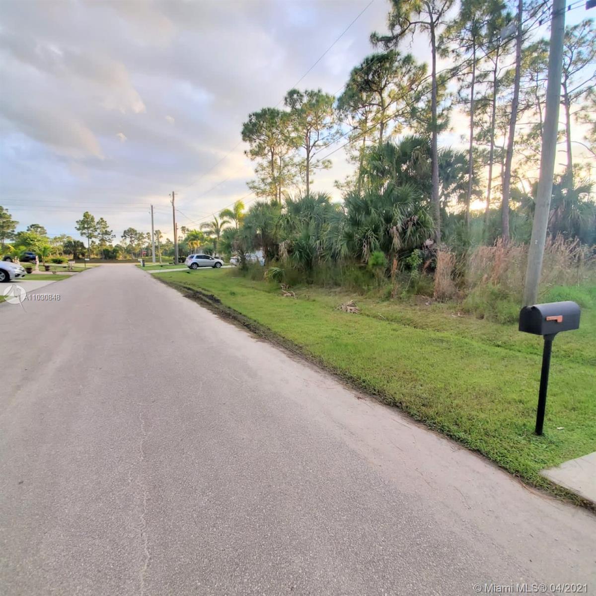 Port St. Lucie, FL 34953,3174 SW Centamino St